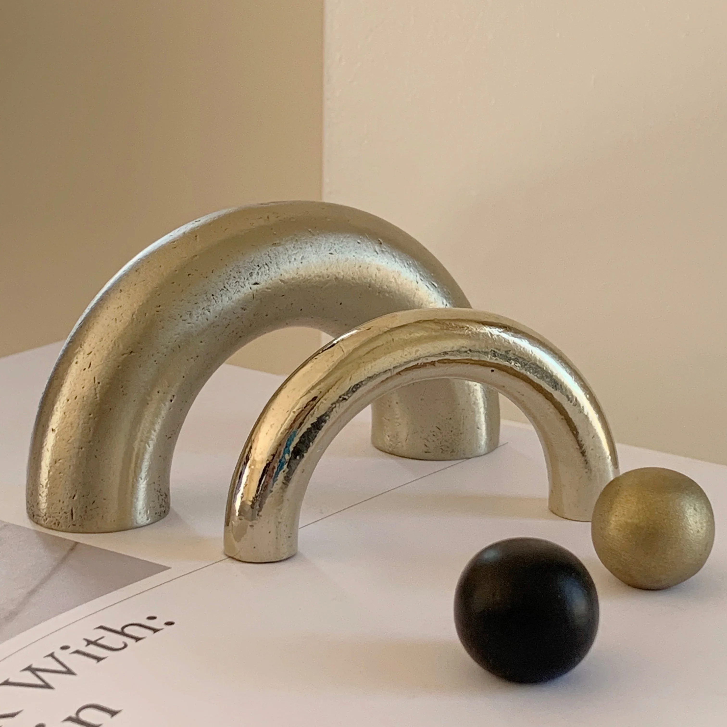 Cercle Pull Thin - Rockland Interiors Inc.